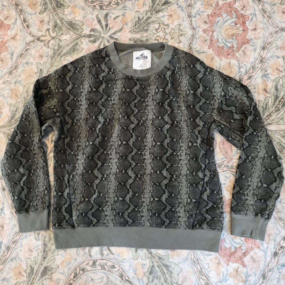 Hollister Snakeskin Print Sweatshirt Womens Size S Crewneck